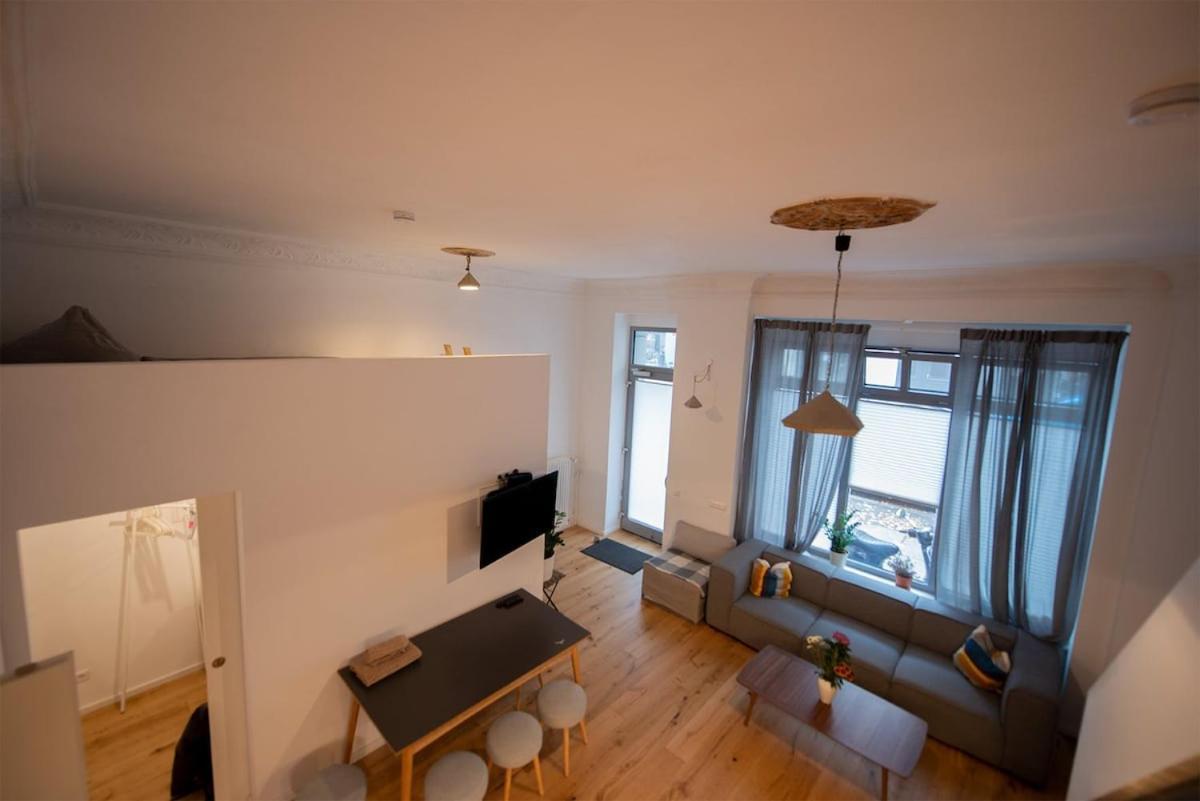 Urban In Friedrichshain-kreuzberg Appartement